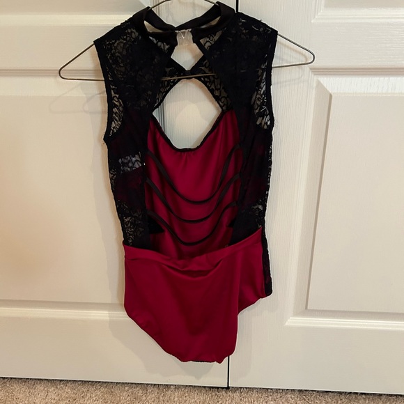 Stage Boutique Black & Red Lace Contemp, Jazz, Acro Costume Adult Small (AS) - Picture 2 of 3